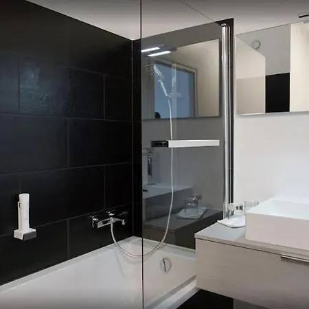 Le Bourgogne Hotel