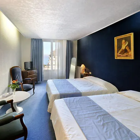 Le Bourgogne Hotel