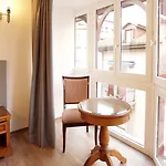 Le Bourgogne Hotel Évian-les-Bains