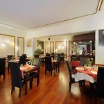 Hotel Le Bourgogne 3*