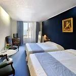 Le Bourgogne Hotel