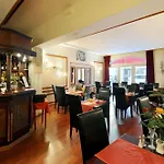 Le Bourgogne Hotel Évian-les-Bains